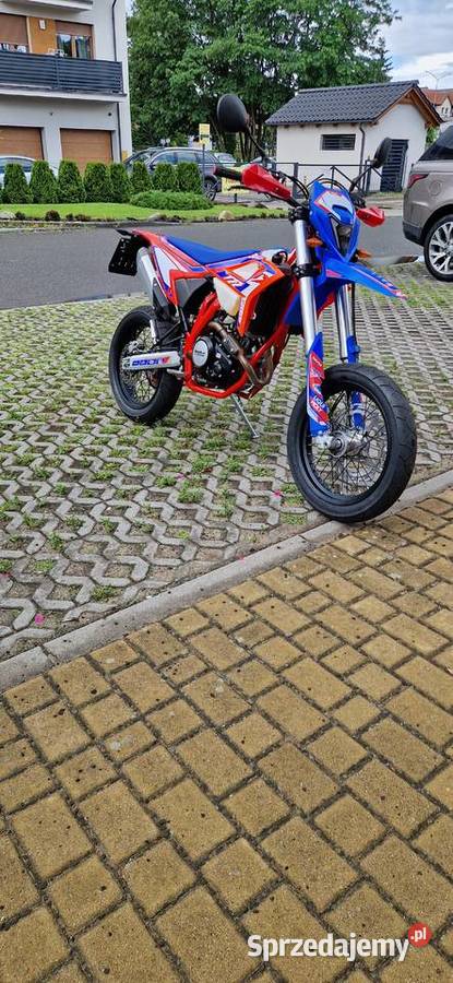 Beta 125 super moto
