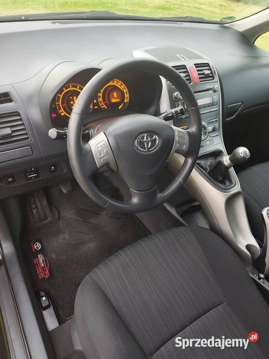 Auris 16 Xenon Klima orginalny lakier Wińsko