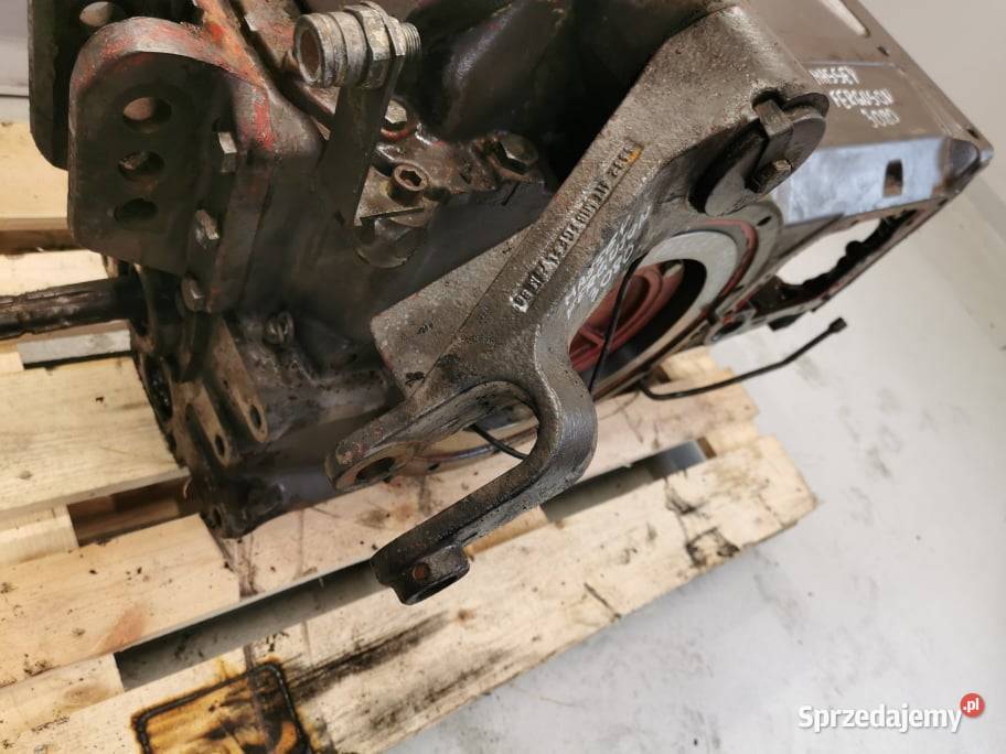 Ramię podnośnika Massey Ferguson 6180 Górne Wilkowo