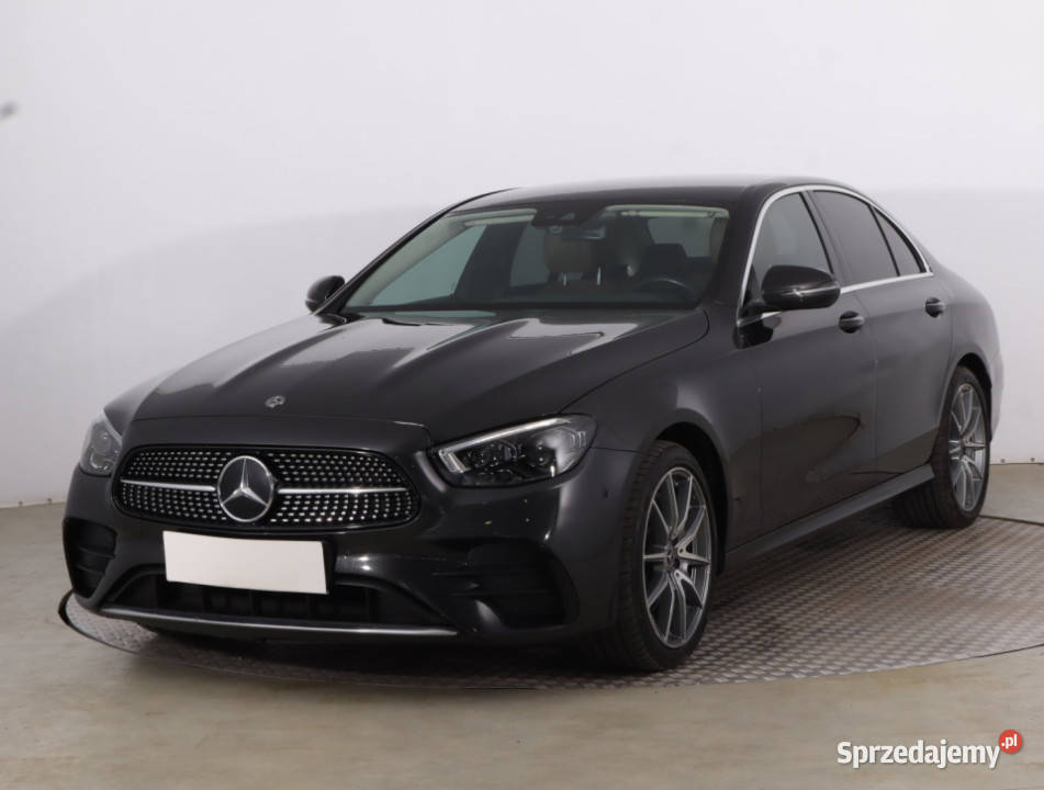 Mercedes E E 220 d asystent pasa ruchu