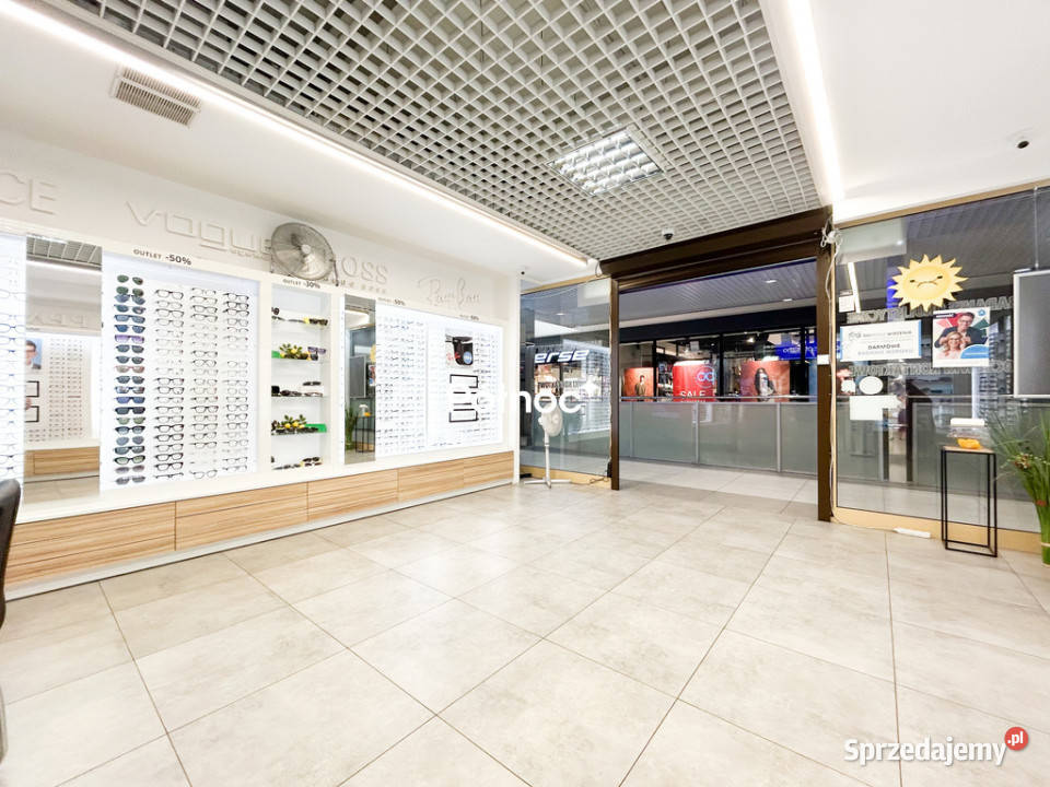 Lokal handlowousługowy Galeria Rynek Tomaszów Lubelski sprzedam