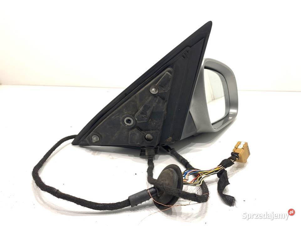LUSTERKO PRAWY AUDI A8 D3 SedanLimuzyna 0210