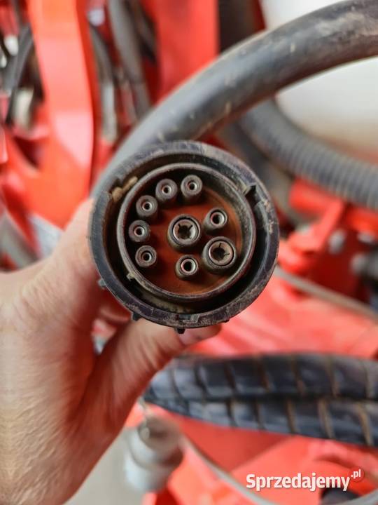 Sprzedam siewnik do kukurydzy Kuhn Oława