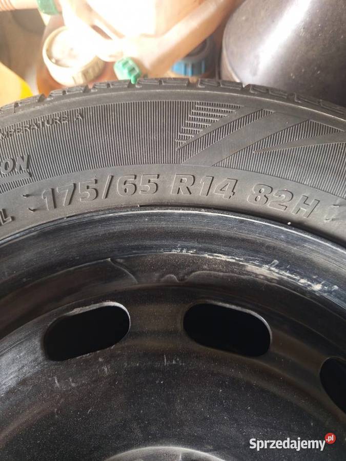 Opony z felgami lubelskie