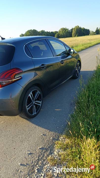 Peugeot 208 GT line centralny zamek