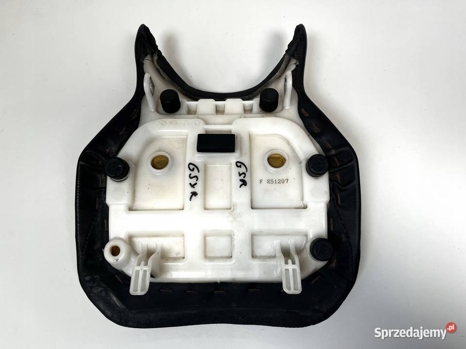 SUZUKI GSR 750 1116 Siedzenie Fotel Kanapa wielkopolskie sprzedam