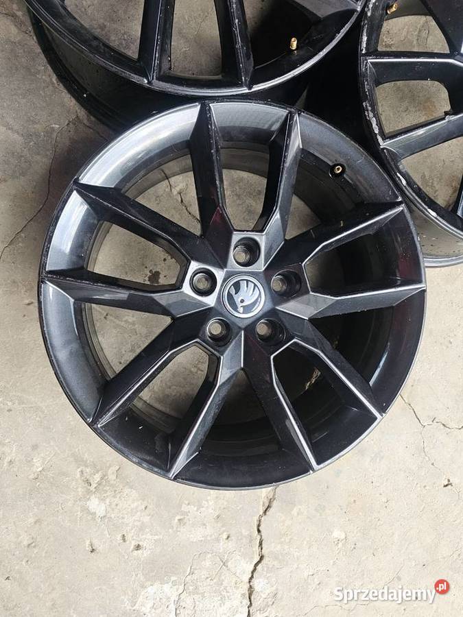 Felgi Skoda 18 aluminiowe lubelskie Kraśnik sprzedam