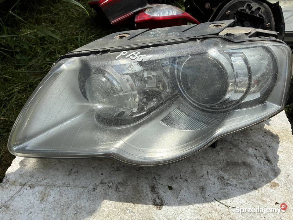 Lampa Lewa Przód Volkswagen Passat B6 Bi Xenon osobowe Wisznice