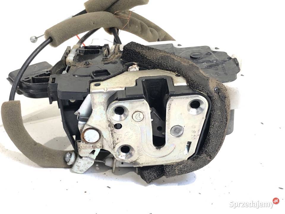 ZAMEK DRZWI PRAWY PRZÓD NISSAN JUKE F15 sprzedam