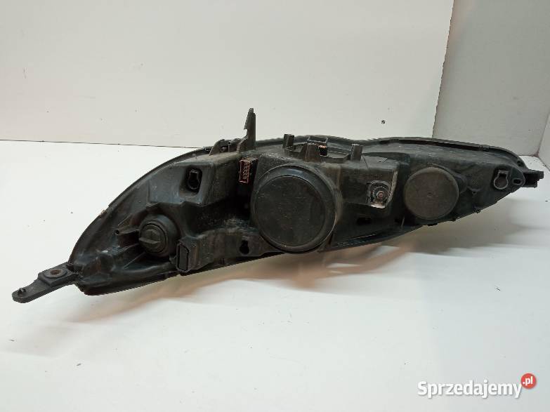 LAMPA PRZÓD PRAWA XENON EU 0301213272 Peugeot Rok produkcji 2007