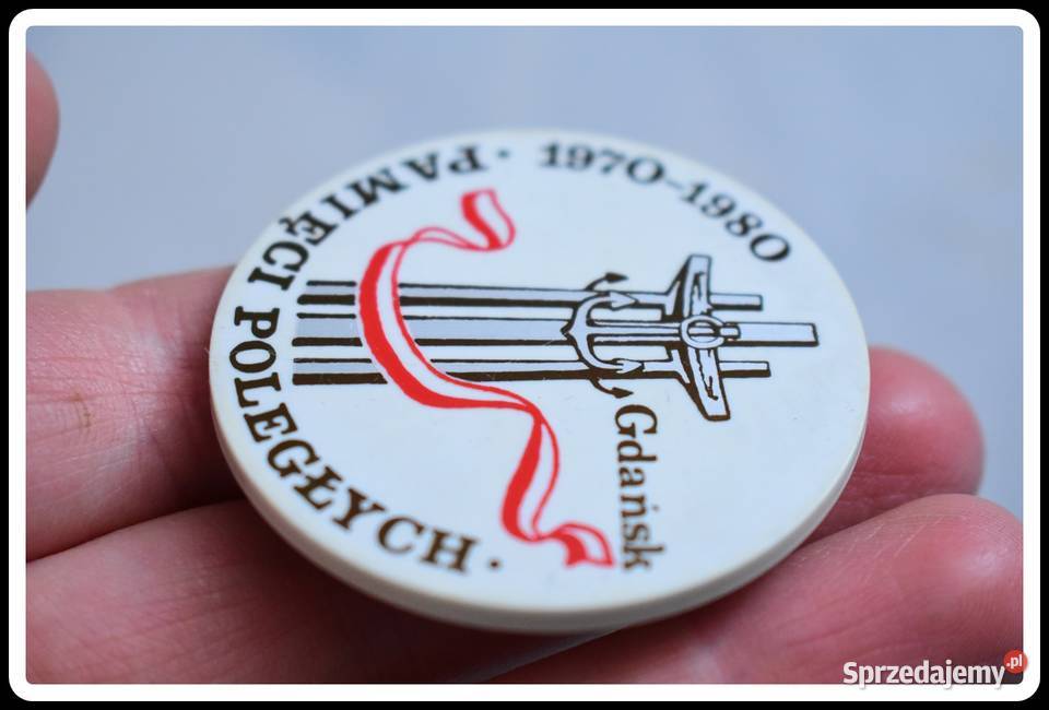 Cztery różne przypinki odznaki stare 1980 1983 Płock