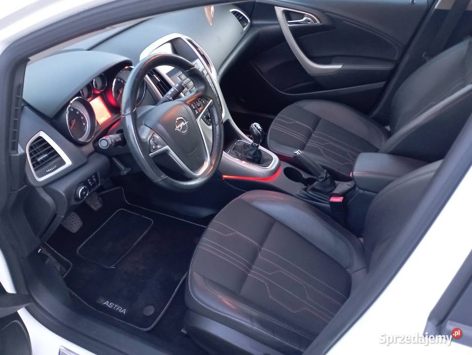 OPEL ASTRA J 14 TURBO Łęczna