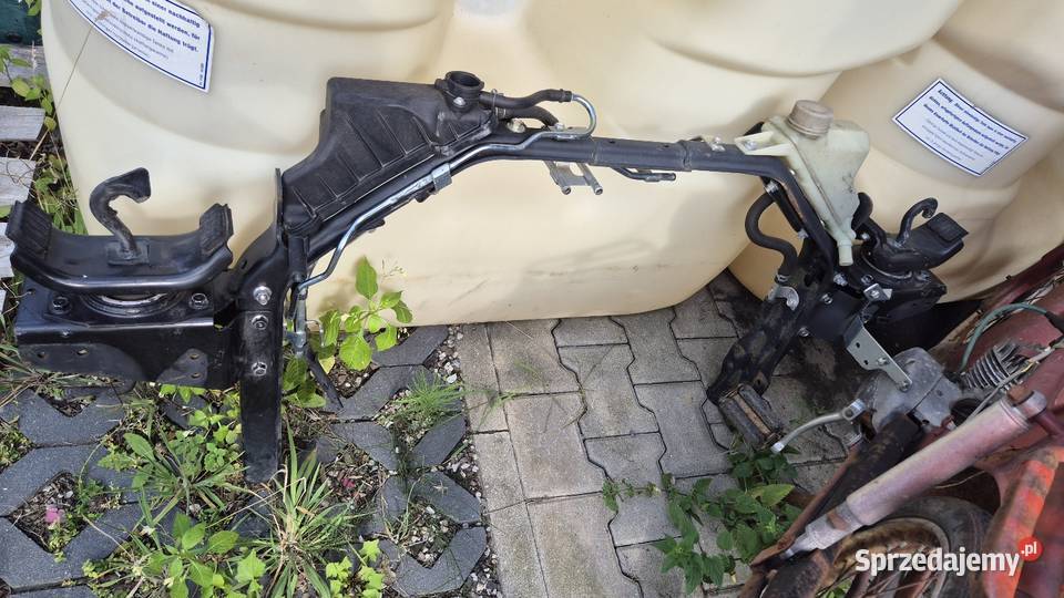 Mitsubishi fusso 2013 części dostawcze Kleosin