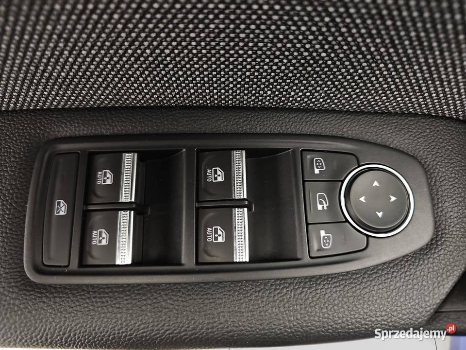 Captur 10 TCe Techno 2024RPakiet Winter Techno Rok produkcji 2024 mazowieckie