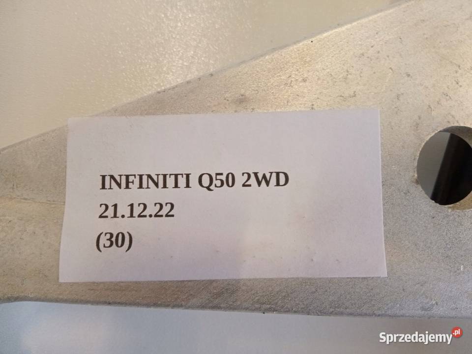 WAHACZ TYŁ TYLNY PRAWY LEWY GÓRNY INFINITI Q50 Nowy Tomyśl
