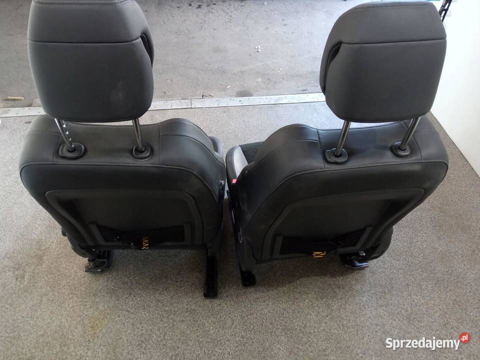 FOTELE PÓŁSKÓRA KANAPA KOMPLET Peugeot 3008 I świętokrzyskie