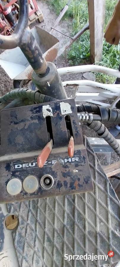 Sprzedam prase rolującą deutz fahr GP 230
