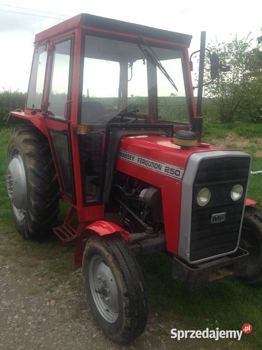 Massey Ferguson 250 MF255 Bodzentyn