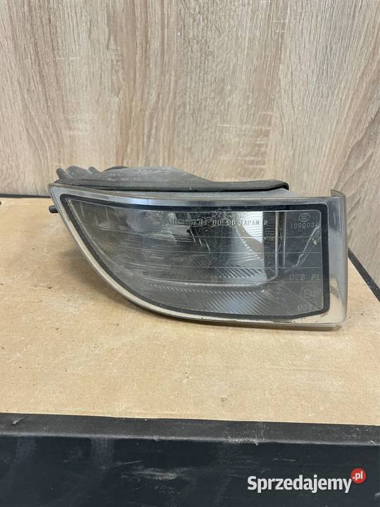 Toyota Land Cruiser 120 Prado halogen prawy osobowe Kozubszczyzna