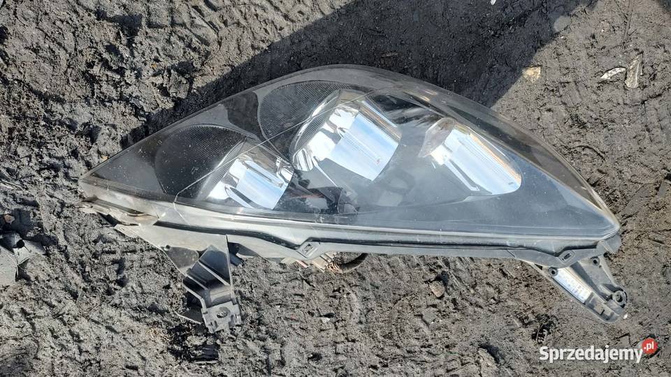 Reflektor lampa lewa prawa przód przednia Opel