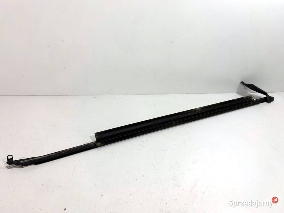 LISTWA ZGARNIAJĄCA PRZÓD LEWY AUDI A8 D4