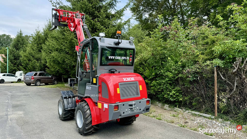 Ładowarka teleskopowa KMM 810T silnik Kubota Wojcieszów