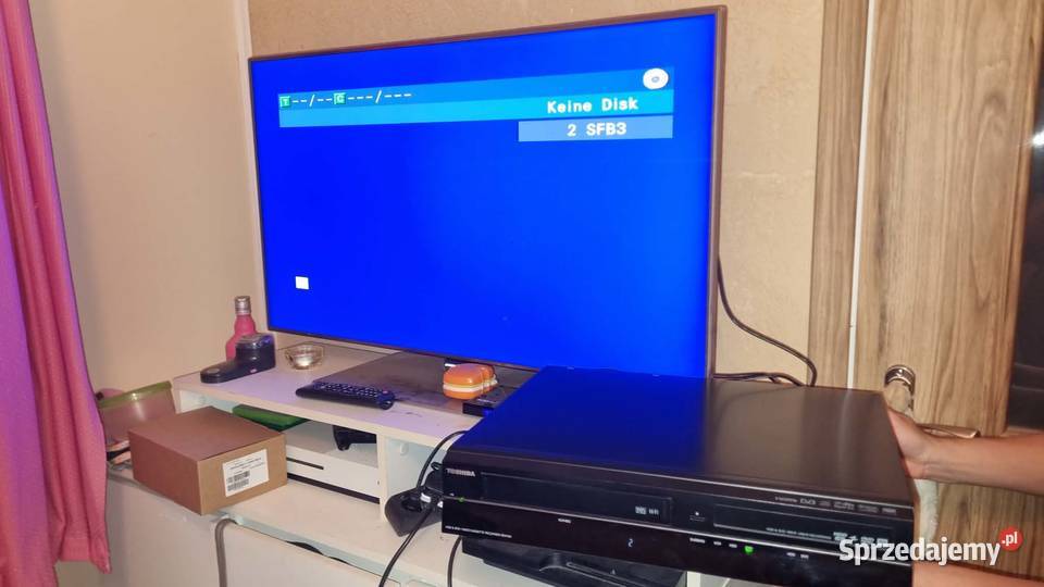 Nagrywarka Magnetowid VHS DVD HDD Toshiba RDXV50