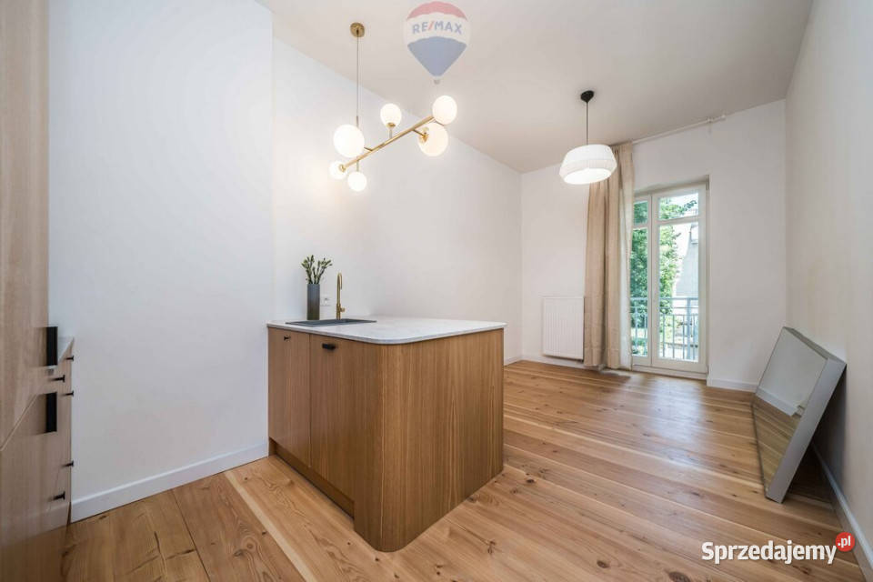 urządzone mieszkanie balkon zieleń centrum Poznań