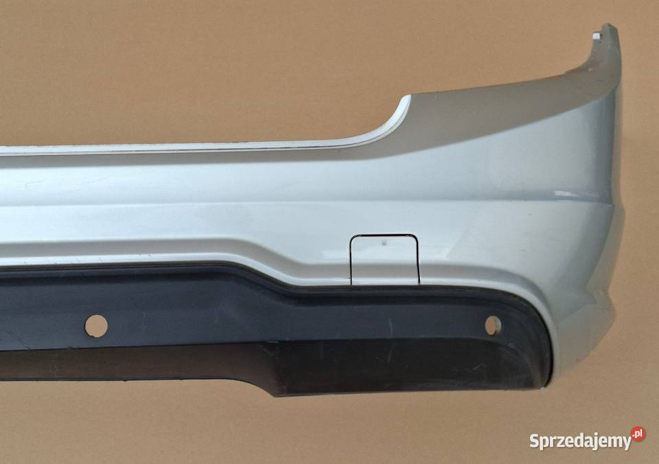 MERCEDES CKLASA W204 LIFT KOMBII AMG ZDERZAK TYŁ Bieleń sprzedam