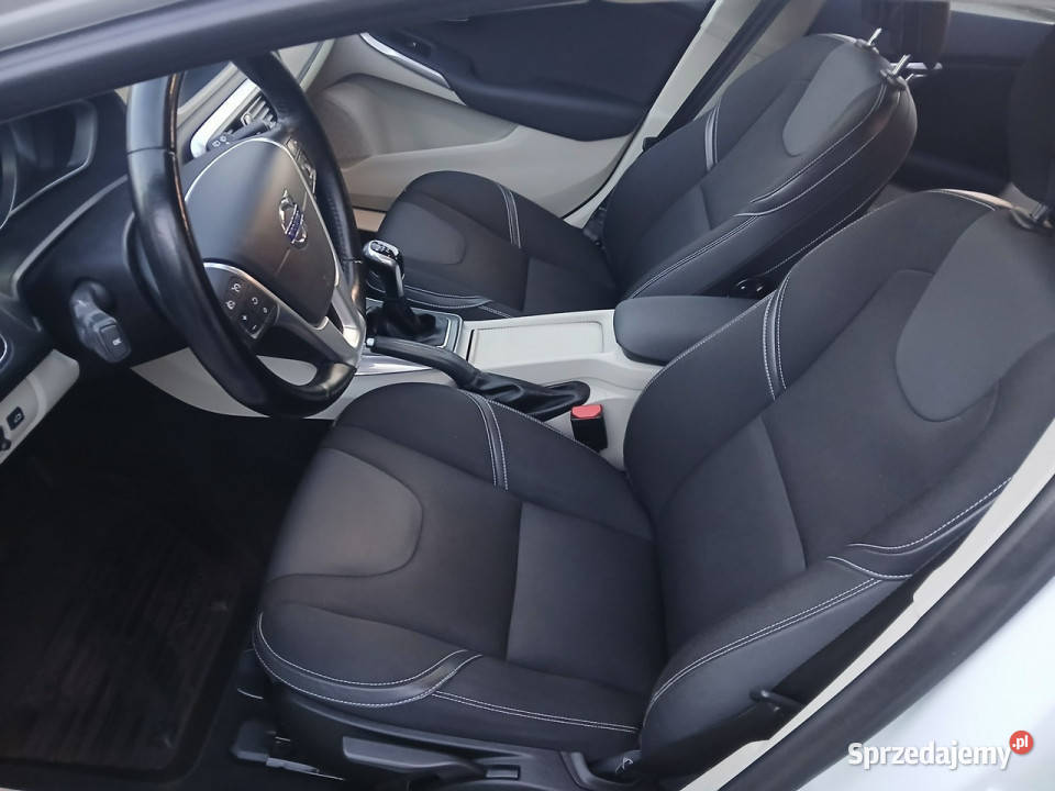 Volvo V40 16HDI alufelgi tempomat klimatronik podgrzewane fotele Gryfino sprzedam