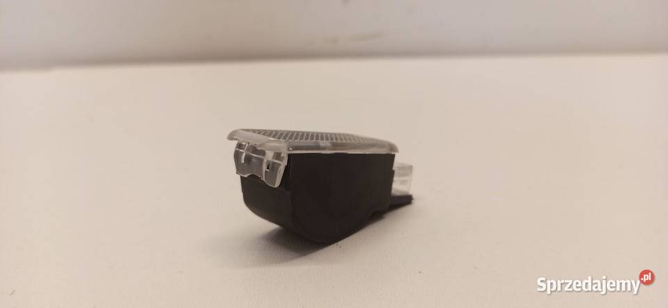 AUDI A7 4G LAMPKA KABINY 4B0947415A Oświetlenie kabiny sprzedam