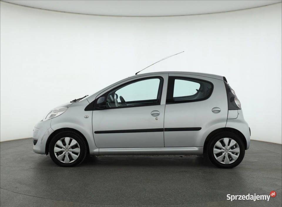 Citroen C1 10 Rok produkcji 2011 Piaseczno