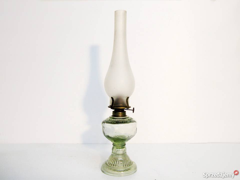 Lampka naftowa ładna szklana Szczecinek