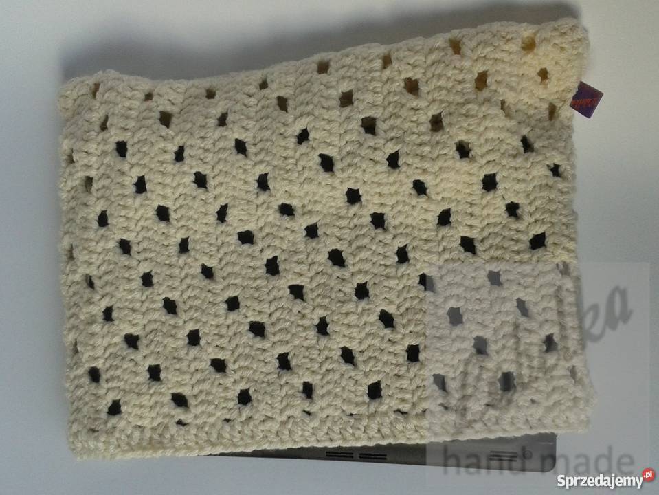 Pokrowiec etui biały na laptop ręcznie wykonany