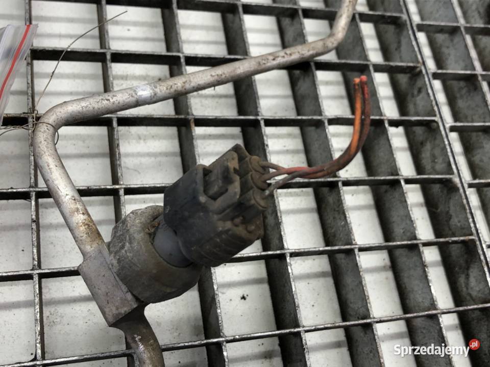 RURKA KLIMATYZACJI SUZUKI SWIFT III 13 92 Przewody klimatyzacji