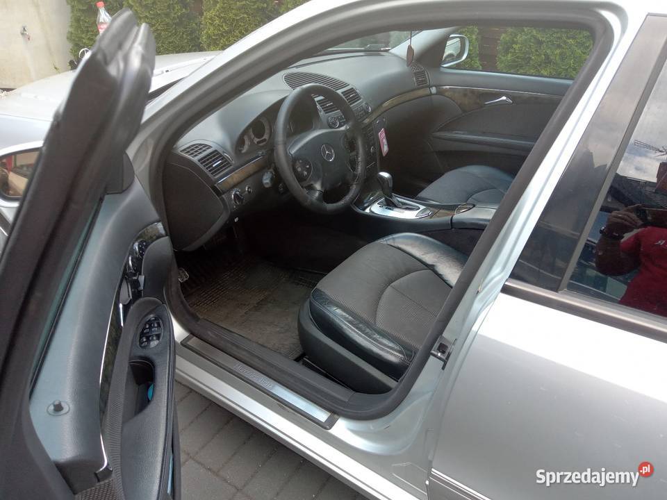 Sprzedaż Mercedesa w211 2003 27cdi kombi aluminiowe felgi łódzkie Radomsko sprzedam