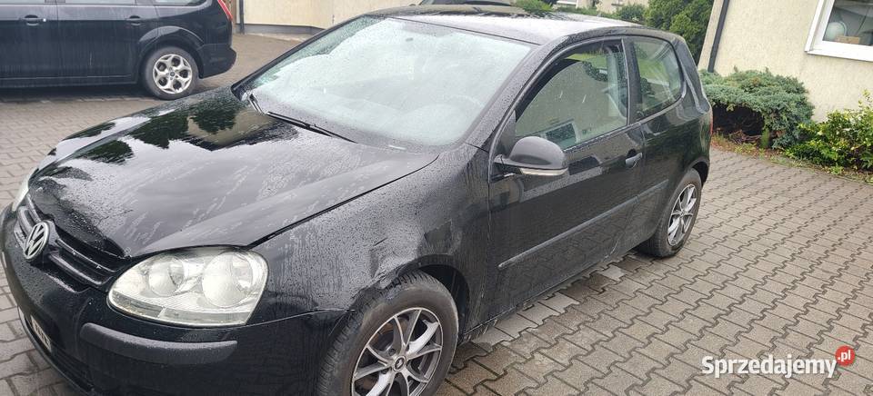 Golf 5 benzyna 14