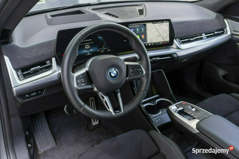 BMW iX2 iX2 eDrive20 z ratą 950 netto elektryczne lusterka Łódź sprzedam