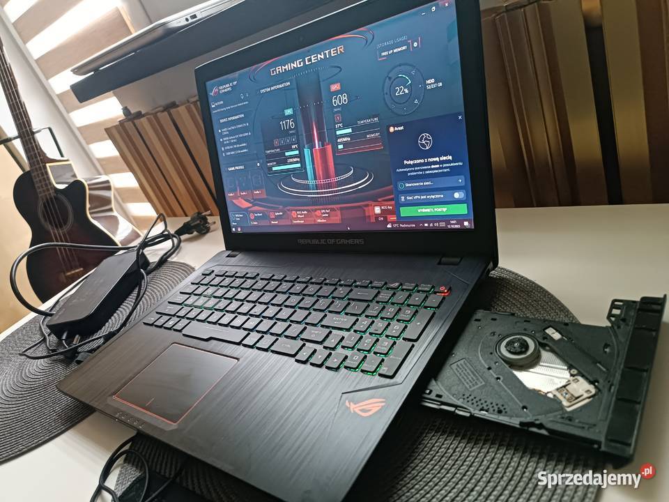 Gamingowy ASUS ROG GL553V i573008GB256 GB