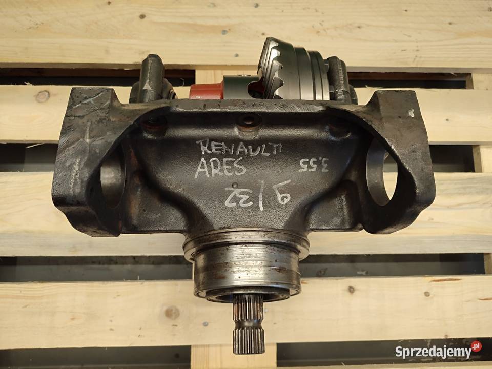 Dyferencjał 9x32 11358 355 Claas Ares 826 RZ wielkopolskie Wilkowo