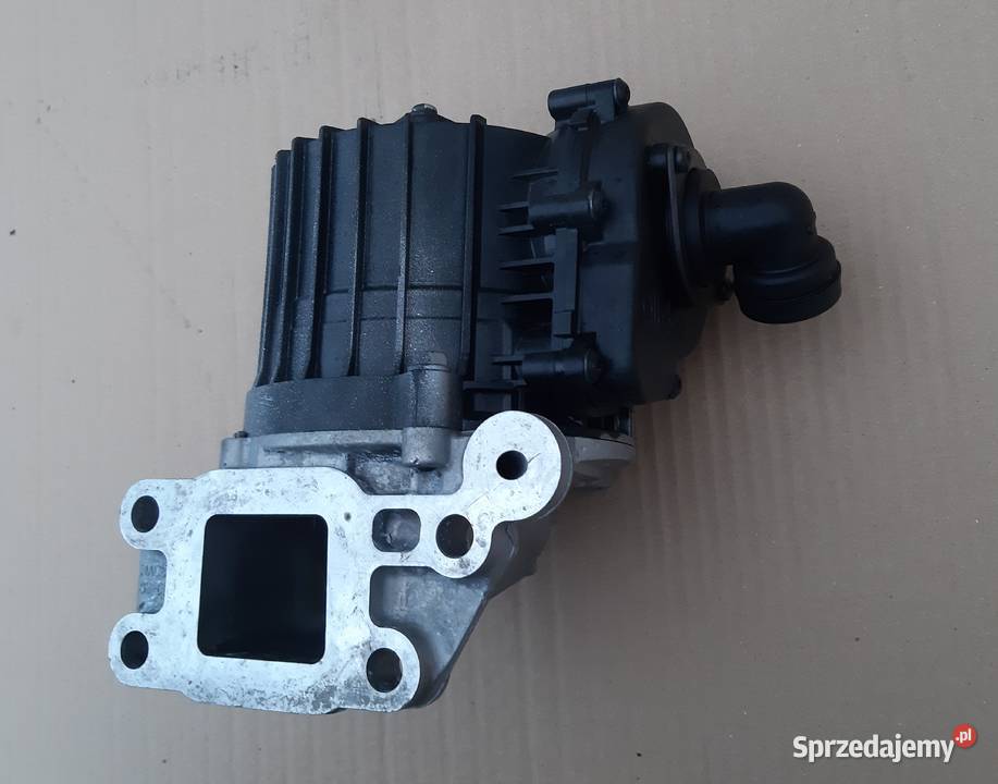 MERCEDES ACTROS MP4 SEPARATOR OLEJU ODMA WIRÓWKA Smarowanie silnika Trzciel