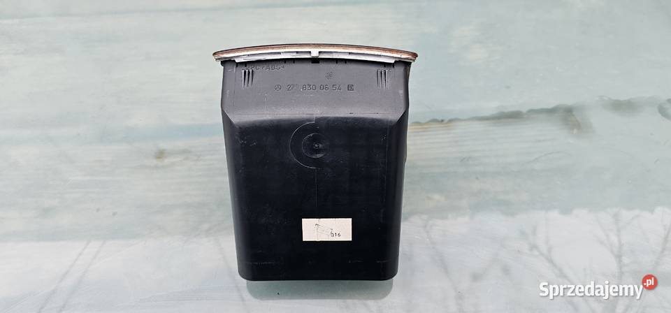 Kratka nawiewu tył mercedes w220 2208300654 osobowe wielkopolskie Zbąszyń