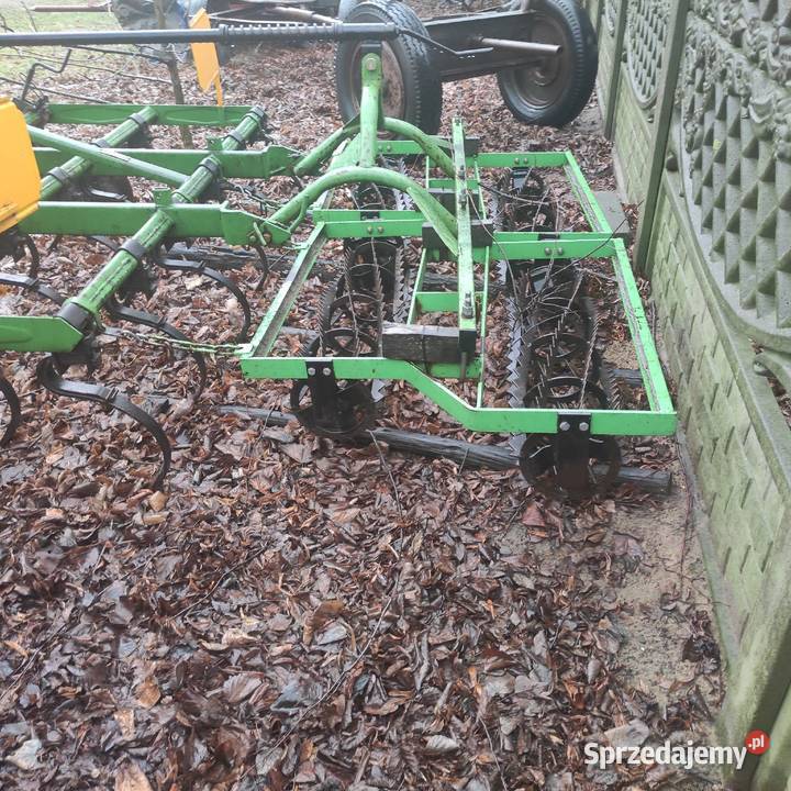 Kultywator z walkami Lgoczanka