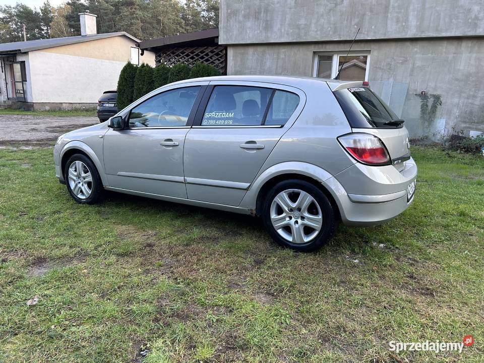 Opel Astra 3 H III 16 benzyna cosmo radio mazowieckie Warszawa
