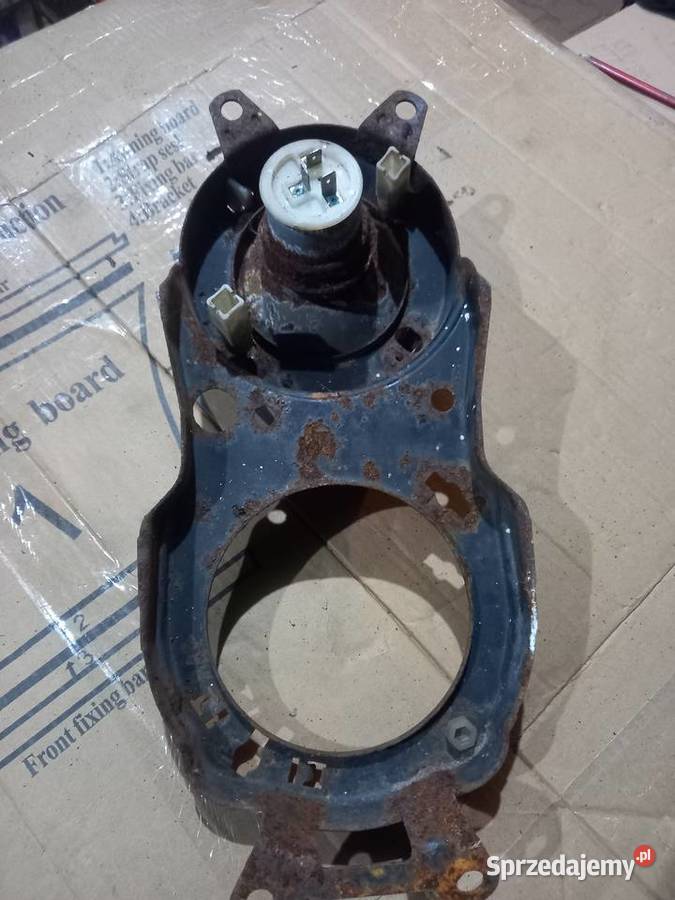 Lampa reflektor bmw e28 e21 e12 ramka klosz