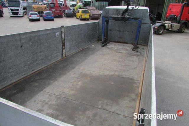 Ciezarowy 6x4 skrzynia z dzwigiem Man TGS 519010km sprzedam