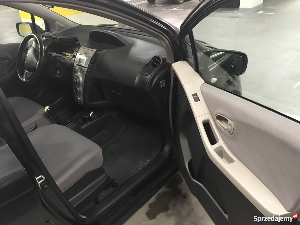 Toyota Yaris II IX 2006 Wersja SOL lakier metallic Gdańsk