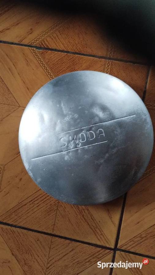 Skoda kołpak kołaLadnie zachowany Rzeszów