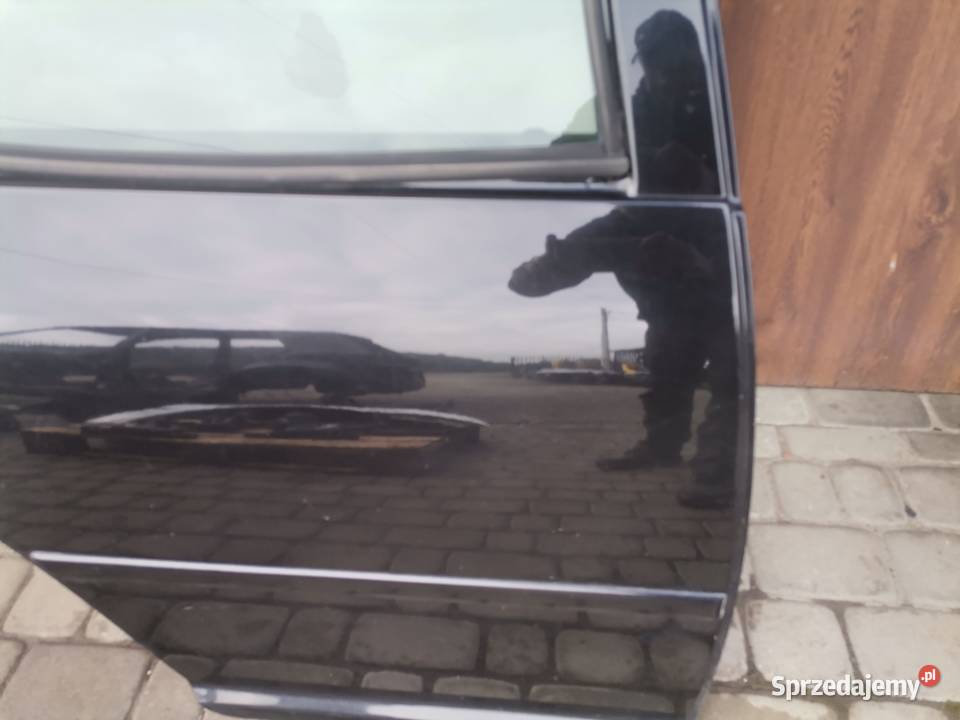 VOLKSWAGEN GOLF 4 IV 5D DRZWI PRAWY TYŁ Nowy Sącz