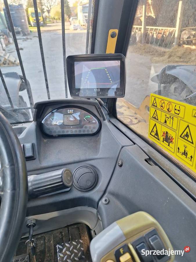 Ladowarka teleskopowa Caterpillar TH407C 2015 Parczew
